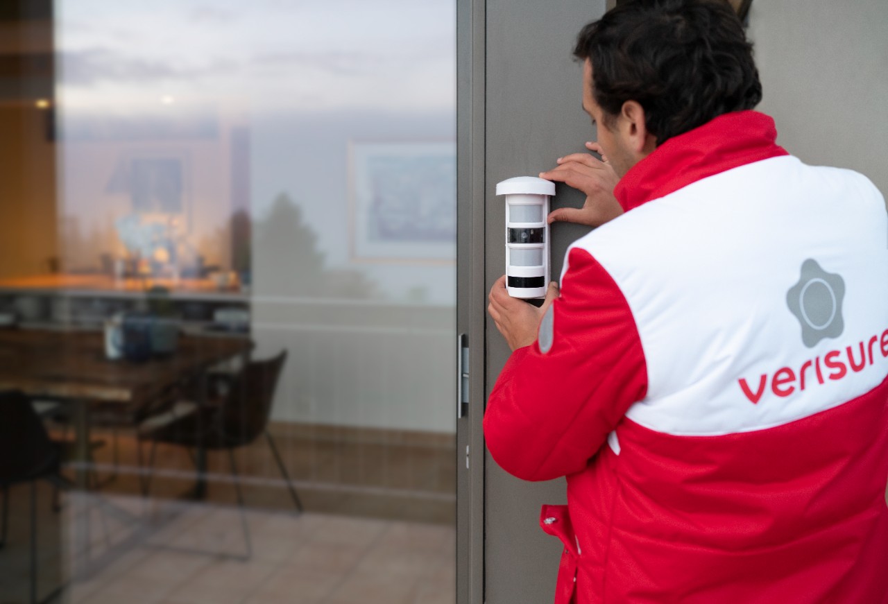 Qué ofrece Verisure para evitar robos en tu pyme (ya saben cuál es el peor día)