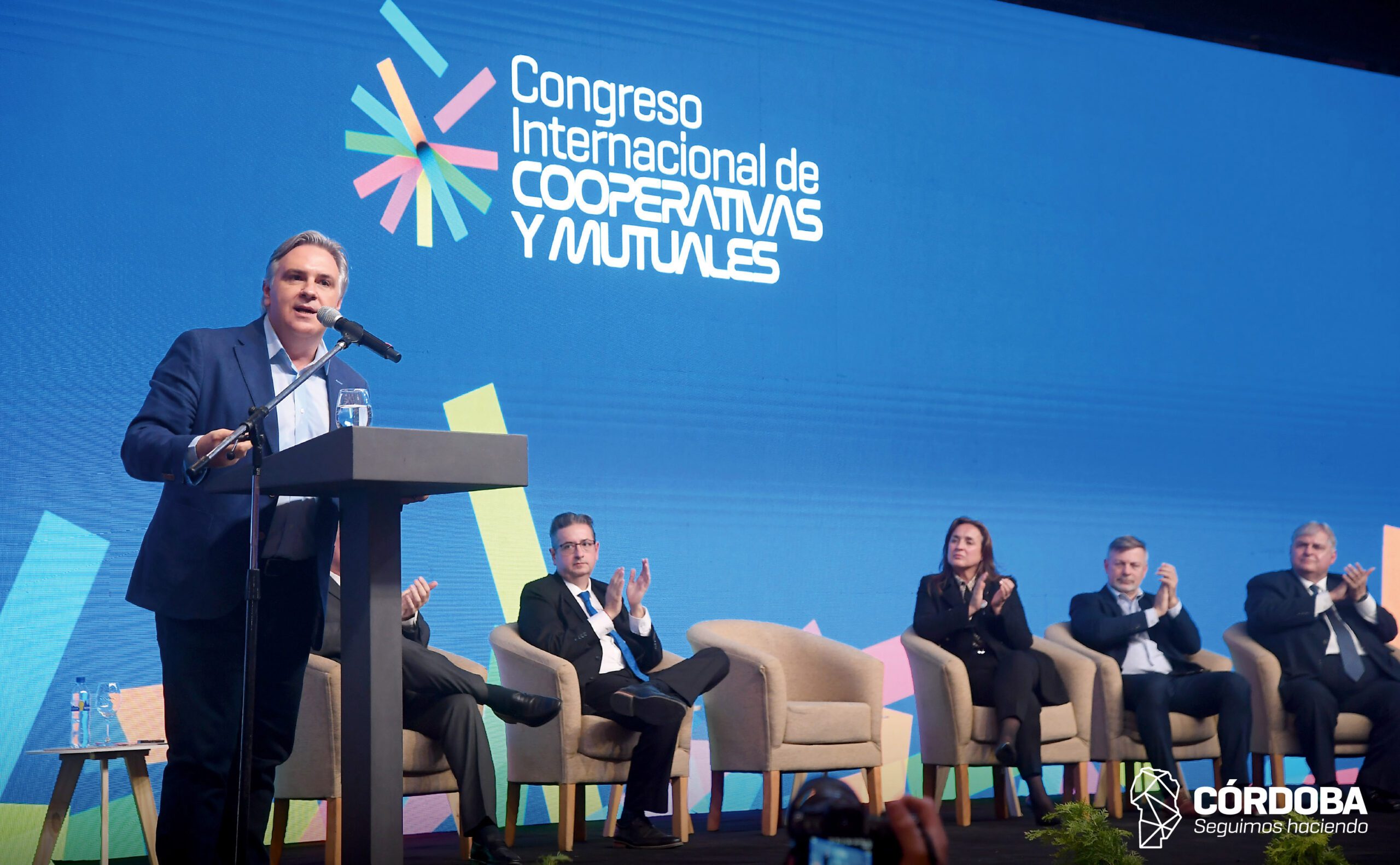 Llaryora: «La economía tiene que estar al servicio del hombre, y no el hombre al servicio de la economía»