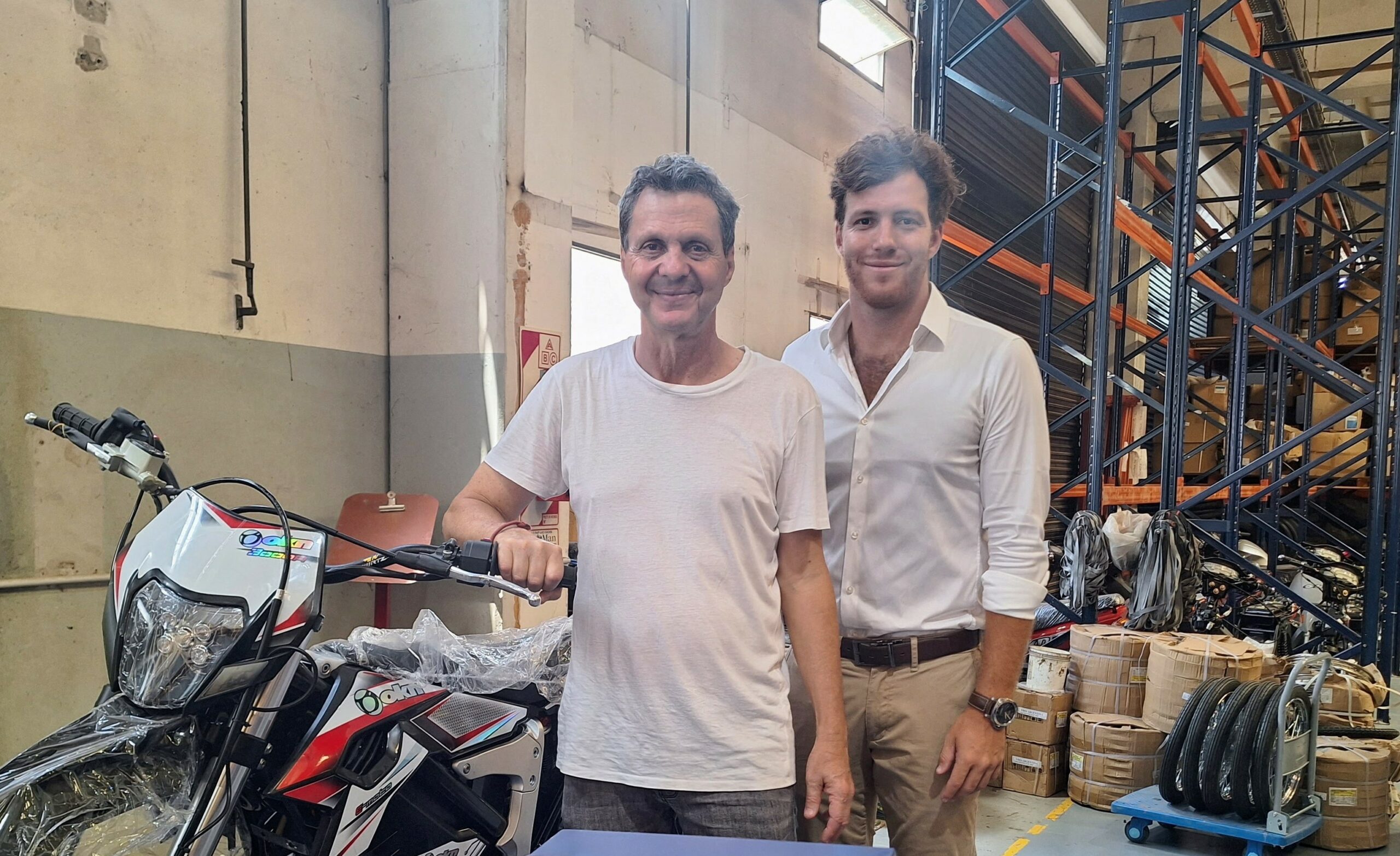 Okinoi acelera hacia 2026: nuevos modelos, showroom propio y un  almacén inteligente para potenciar su canal de e-commerce