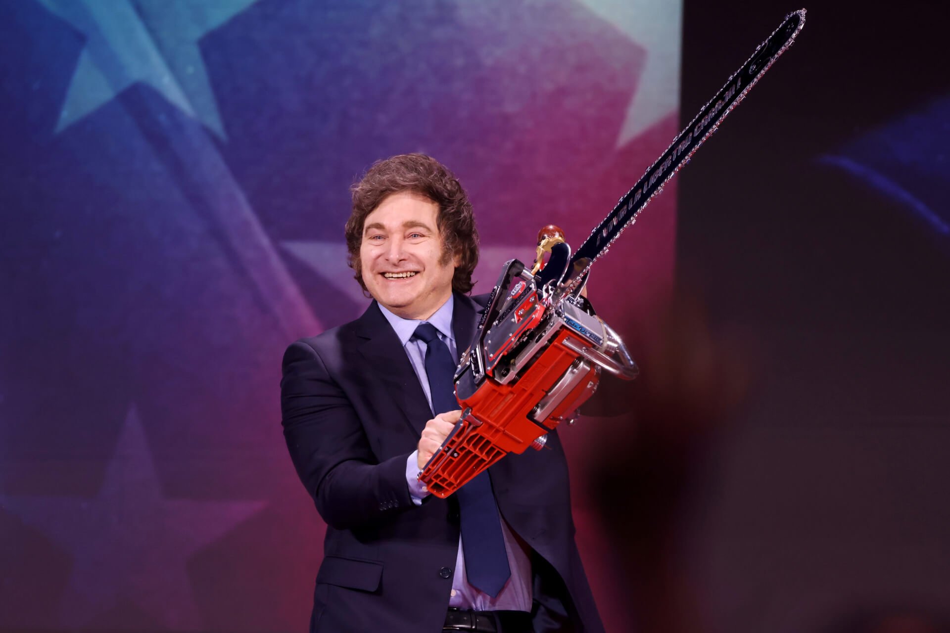 Encuesta: más de la mitad desaprueba la gestión de Milei y cree que el ajuste no se aplica donde corresponde